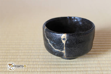 How to tell if it's gold ceramic gold trace